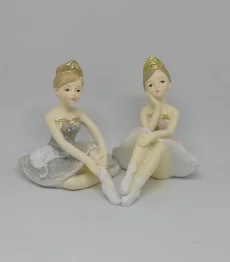 Alternative view of Ballerina In Porcellana Media Seduta